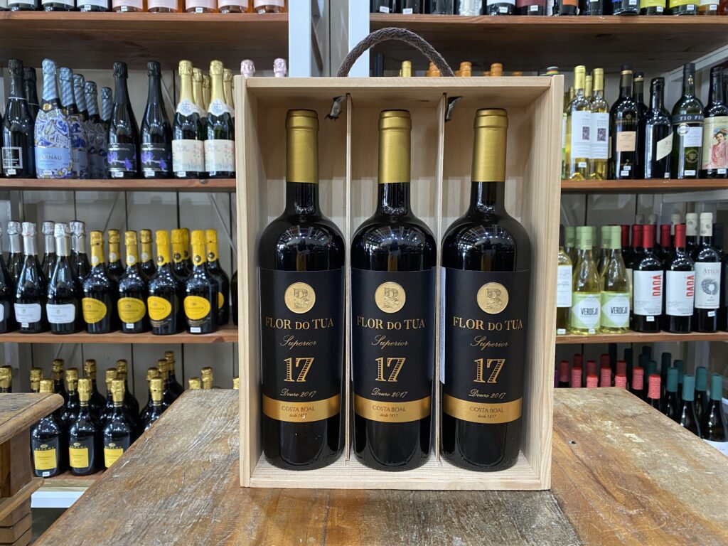 PORTUGAL FLOR DO TUA SUPERIOR 17 DOURO 2017