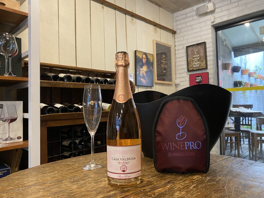 ROSE BRASIL CASA VALDUGA ARTE BRUT 2019